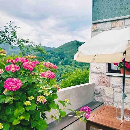Acogedora Casa En Arangas Cabrales Villa อาเรนัส เด กาบราเลส ภายนอก รูปภาพ